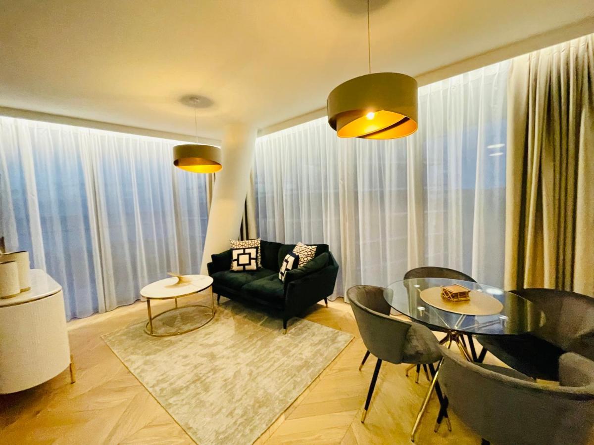 Wave Apartment Tyballtic 7Th Floor With Two Bedrooms And Sea View! Miedzyzdroje Bagian luar foto