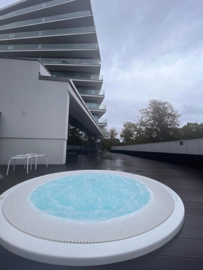Wave Apartment Tyballtic 7Th Floor With Two Bedrooms And Sea View! Miedzyzdroje Bagian luar foto